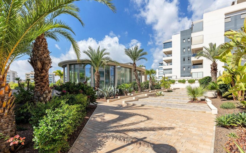Herverkoop - Apartment -
Orihuela Costa - Villamartín