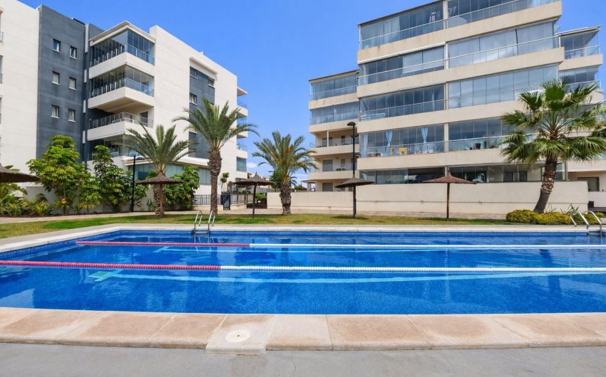 Herverkoop - Apartment -
Orihuela Costa - Villamartín