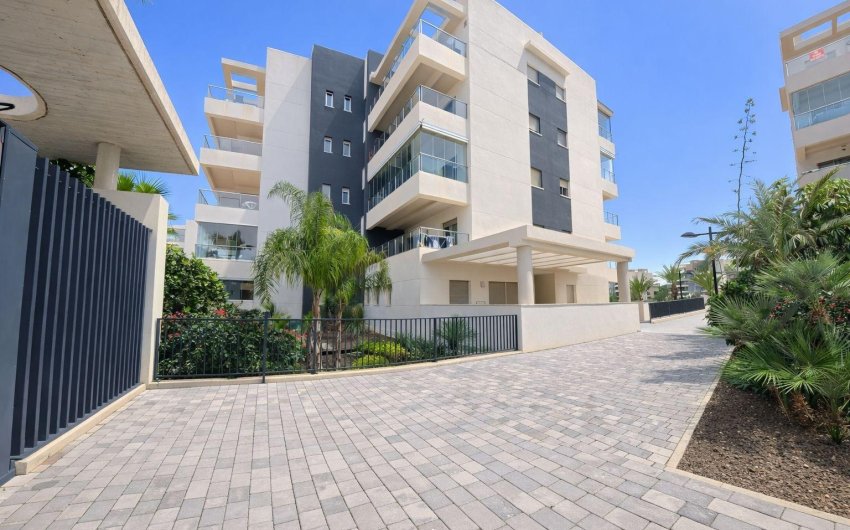 Herverkoop - Apartment -
Orihuela Costa - Villamartín