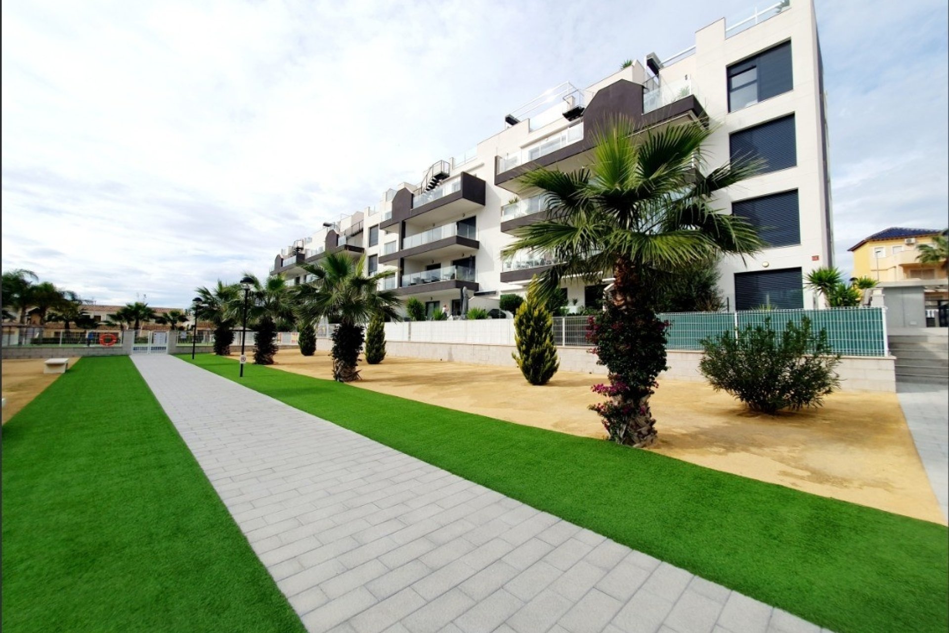 Herverkoop - Apartment -
Orihuela Costa - Villamartín