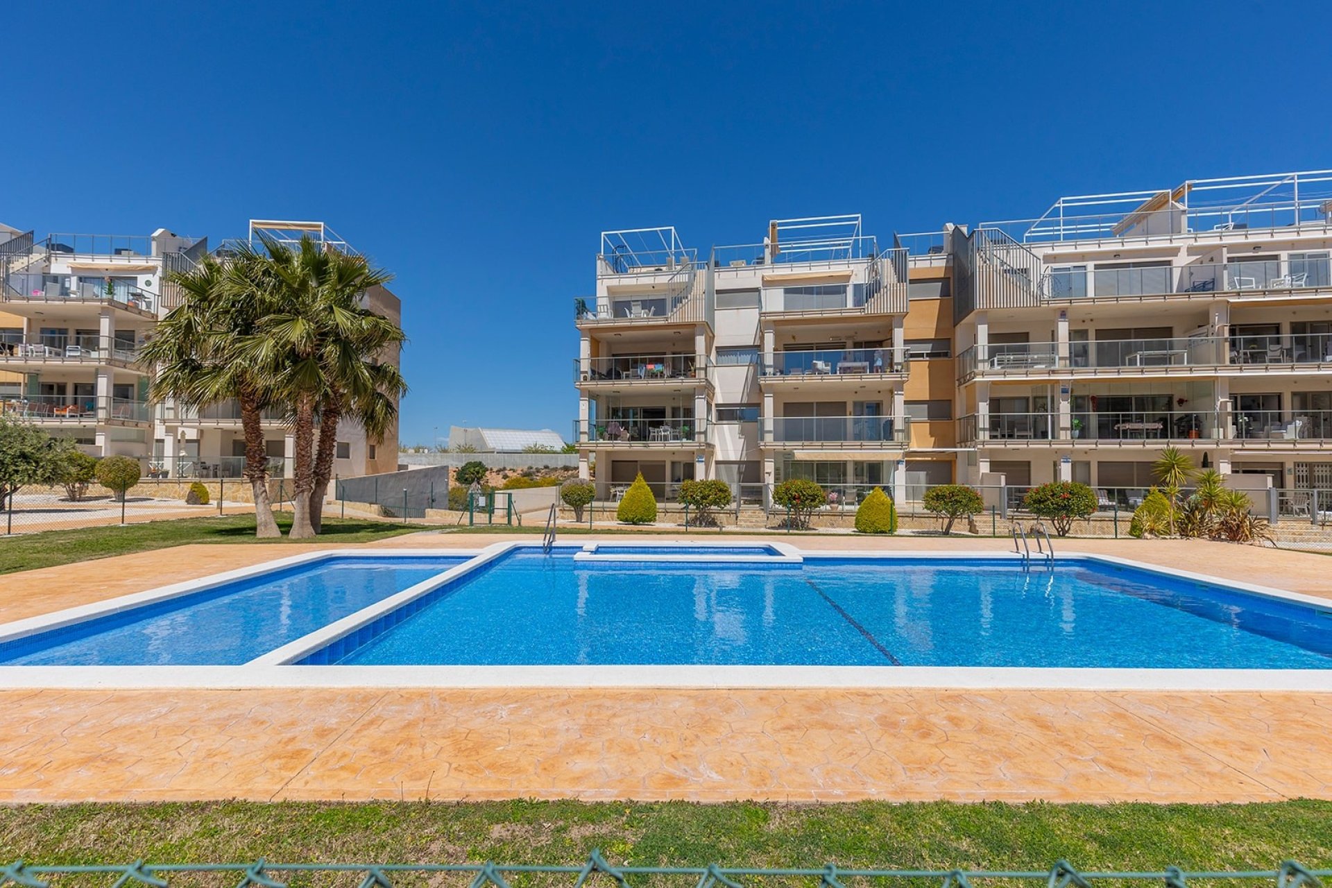 Herverkoop - Apartment -
Orihuela Costa - Villamartín
