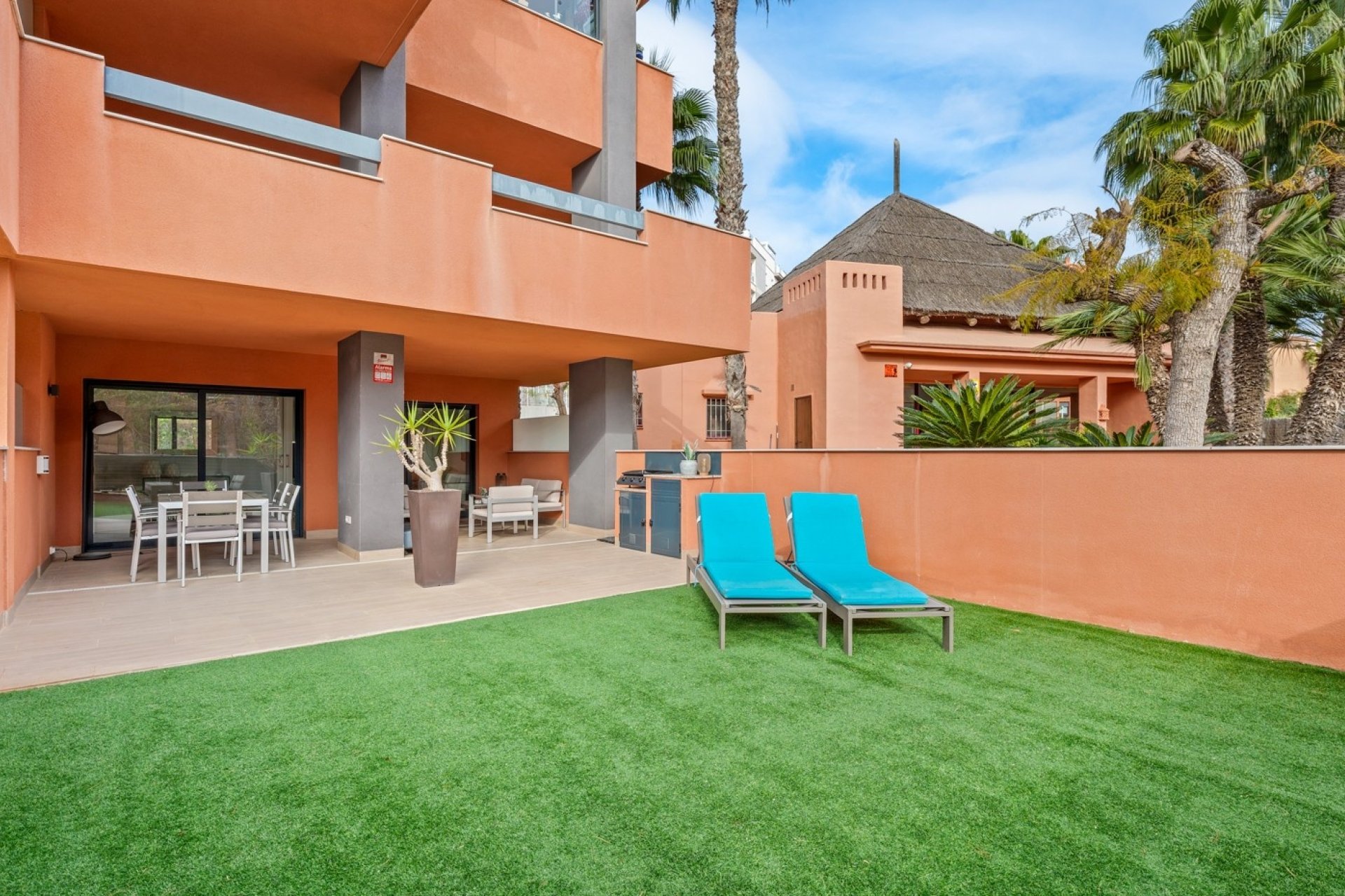 Herverkoop - Apartment -
Orihuela Costa - Villamartín