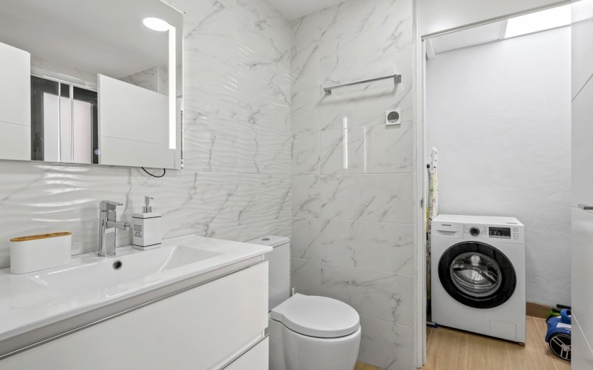 Herverkoop - Apartment -
Orihuela Costa - Villamartín