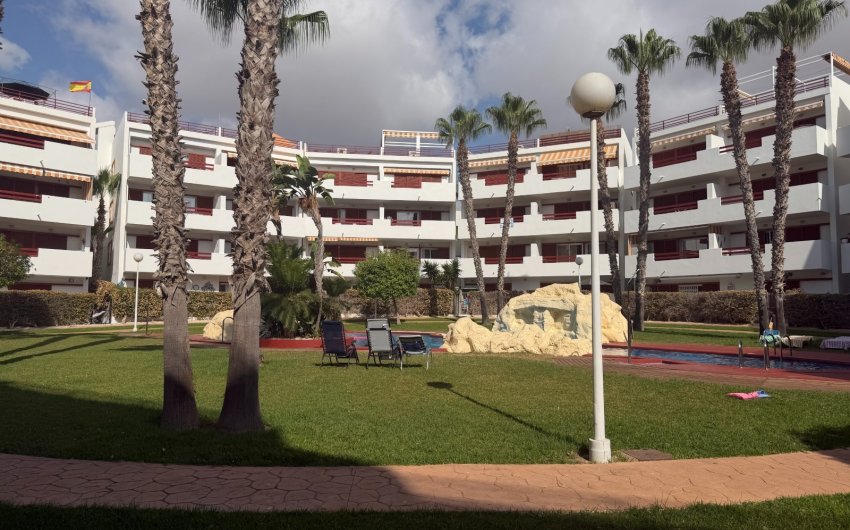 Herverkoop - Apartment -
Orihuela - Inland