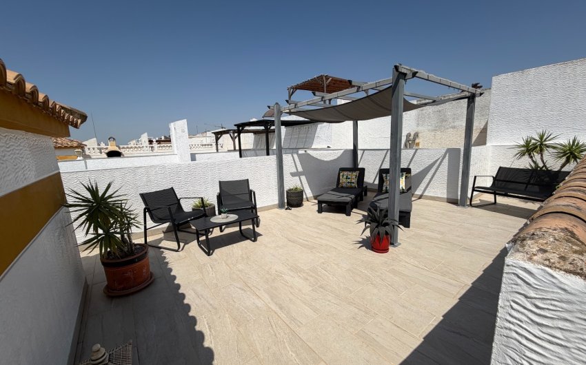 Herverkoop - Apartment -
Orihuela - Inland