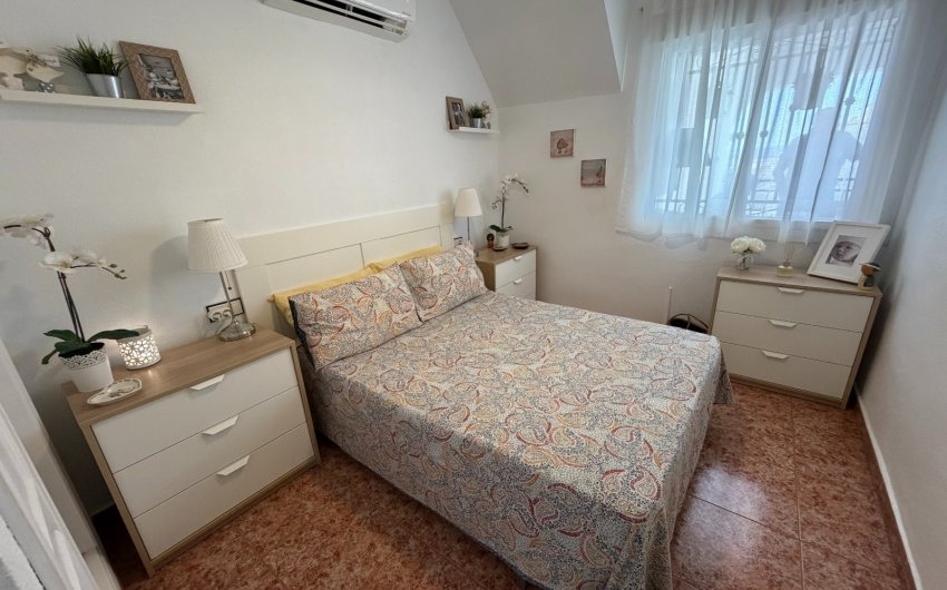 Herverkoop - Apartment -
Orihuela - Inland