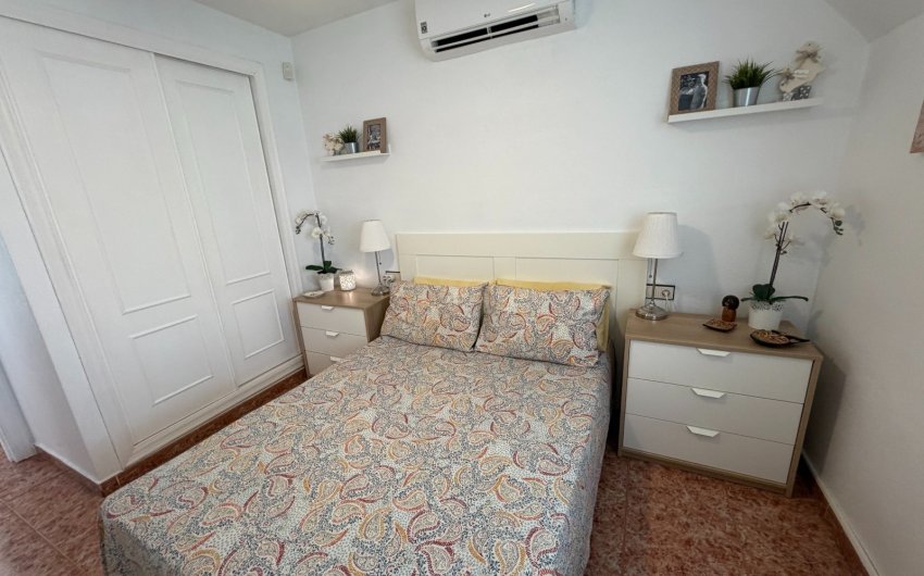 Herverkoop - Apartment -
Orihuela - Inland