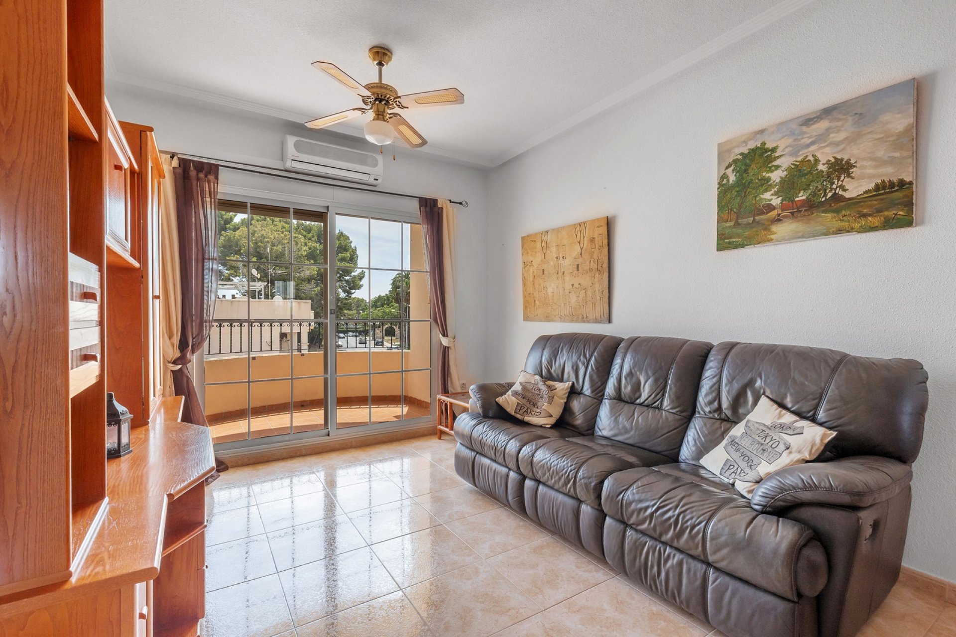 Herverkoop - Apartment -
Orihuela - Inland