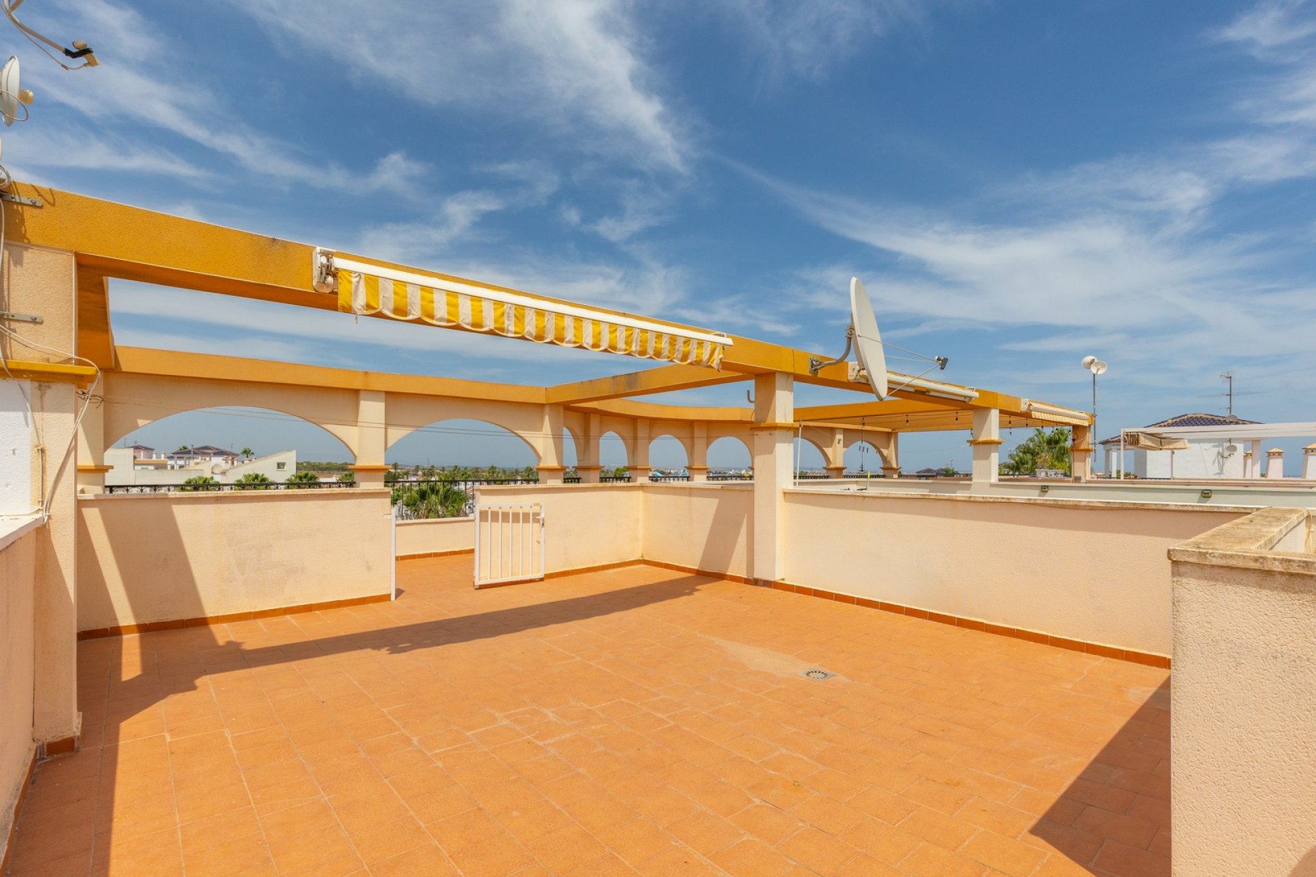 Herverkoop - Apartment -
Orihuela - Inland