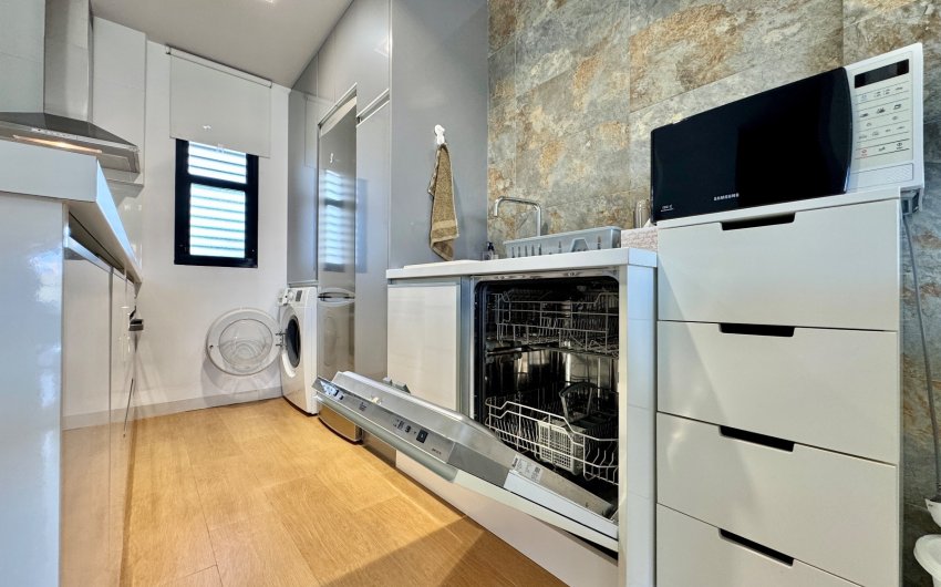 Herverkoop - Apartment -
Orihuela - Inland