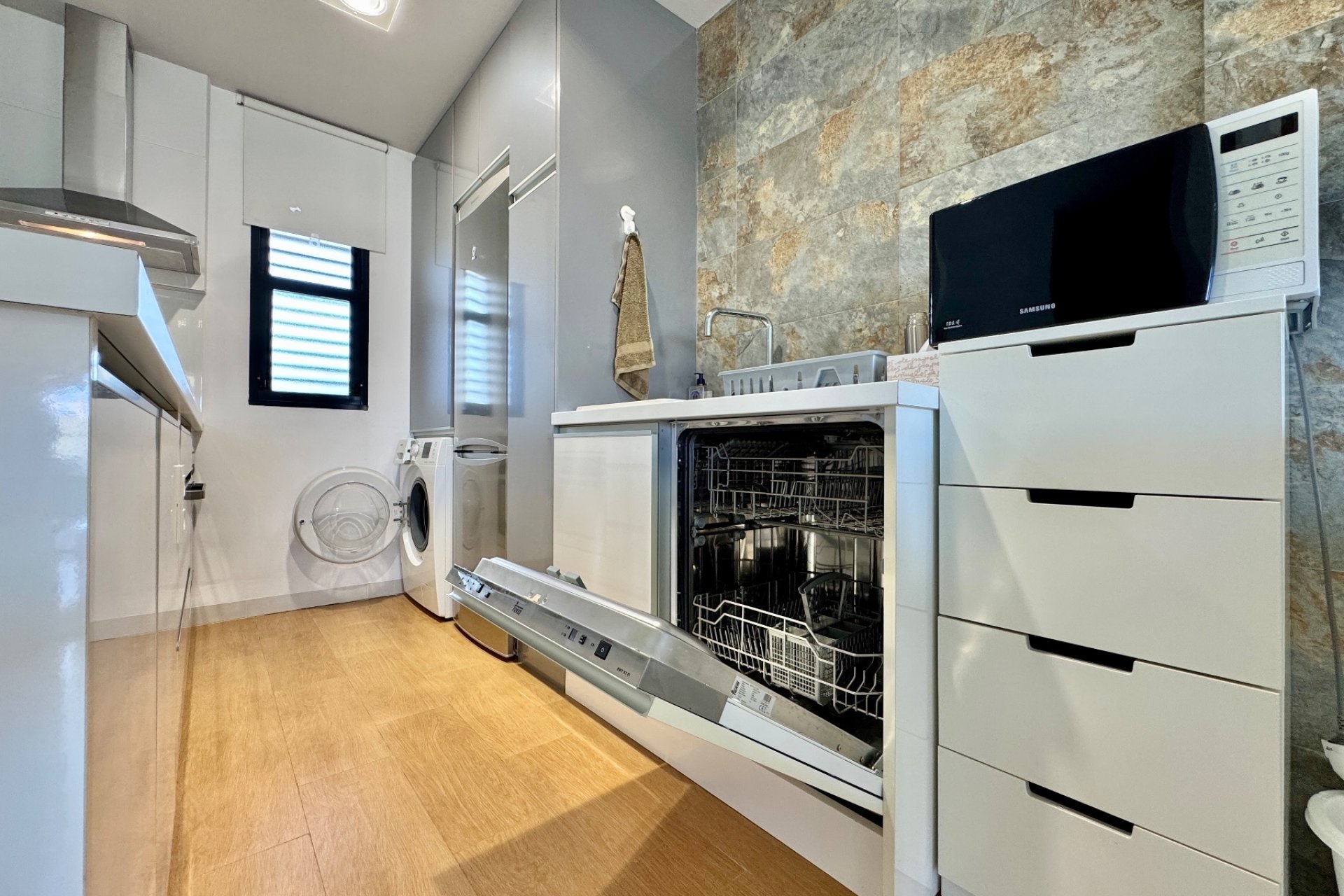 Herverkoop - Apartment -
Orihuela - Inland