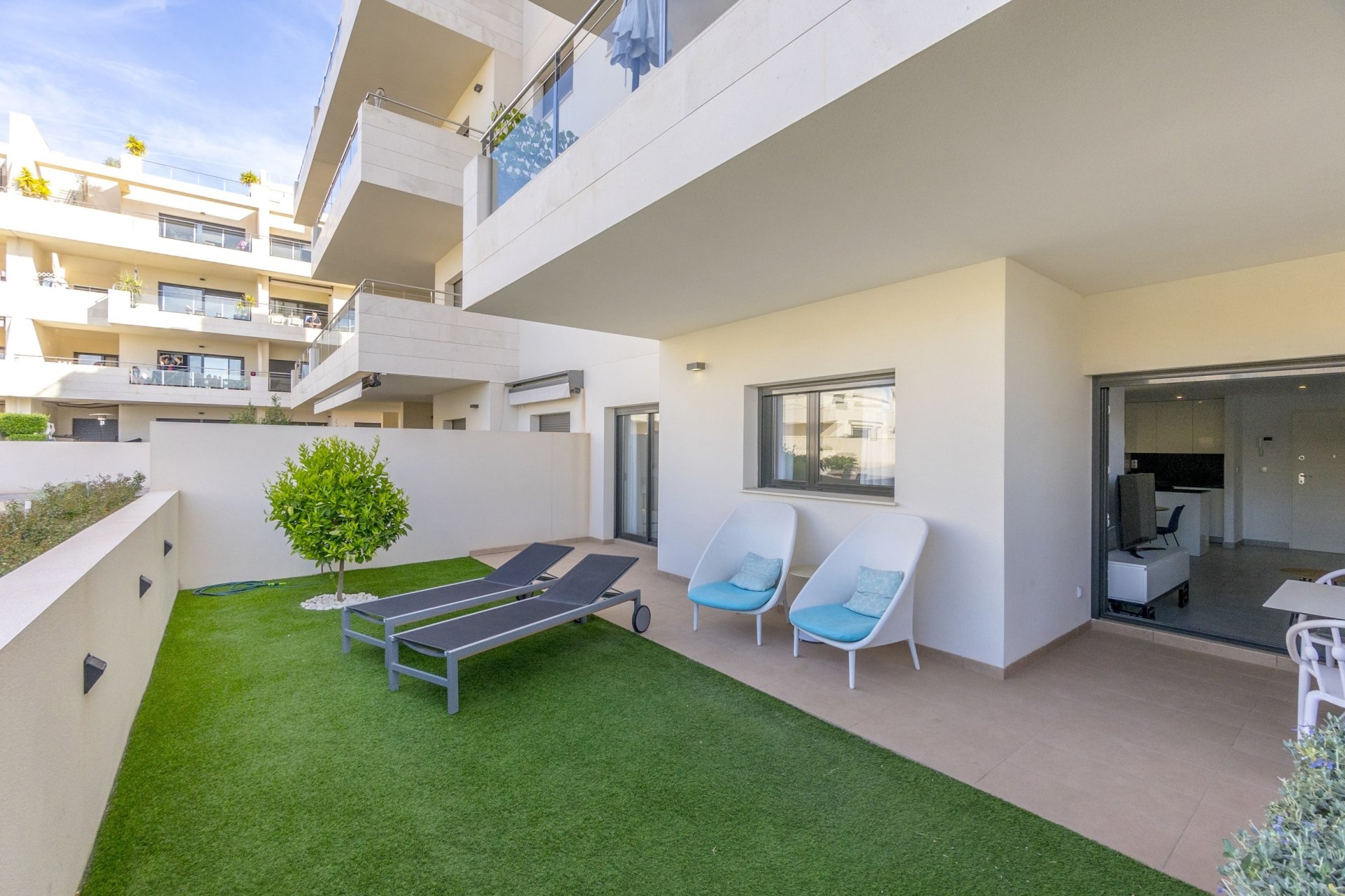 Herverkoop - Apartment -
Orihuela - Inland