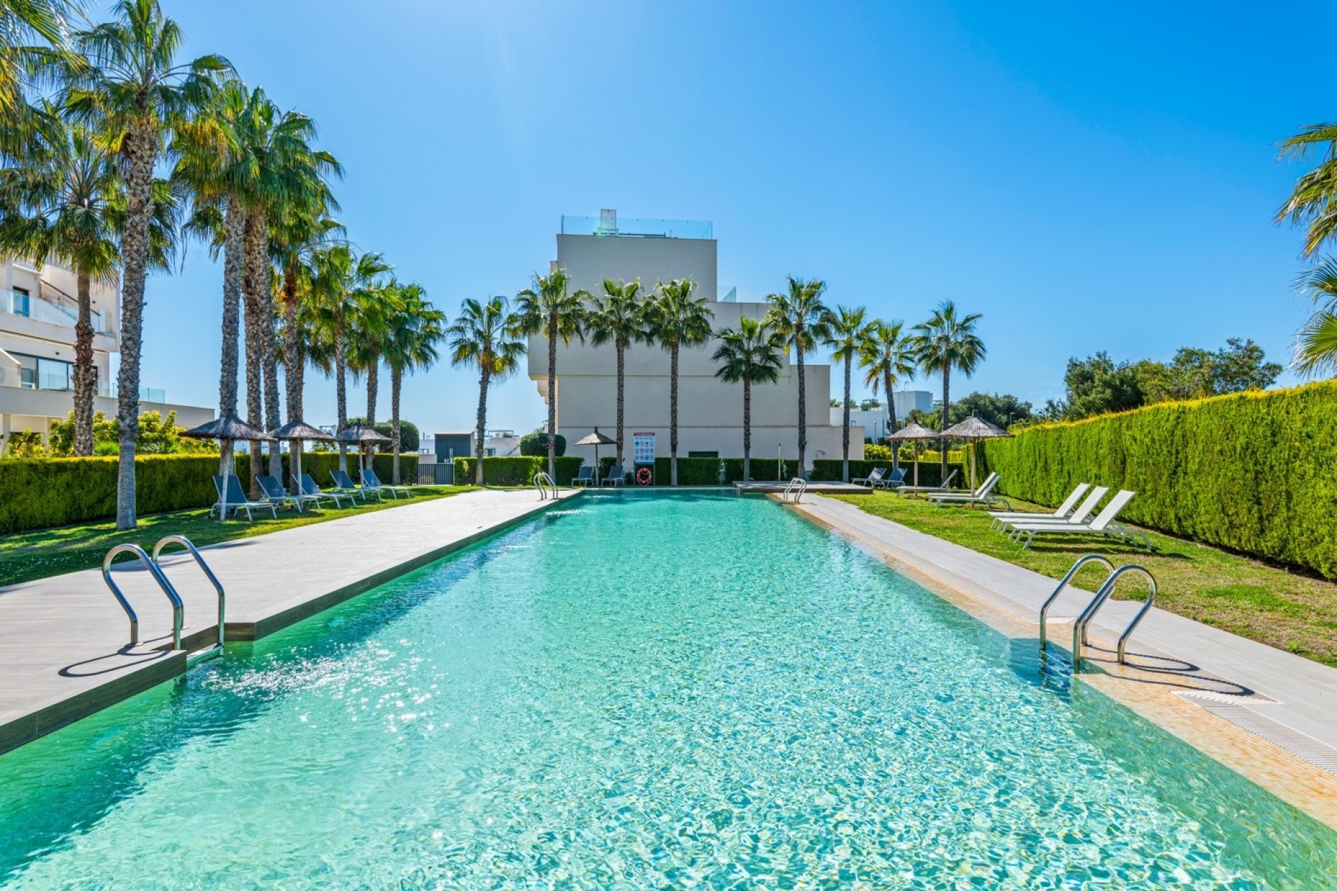 Herverkoop - Apartment -
Orihuela - Inland