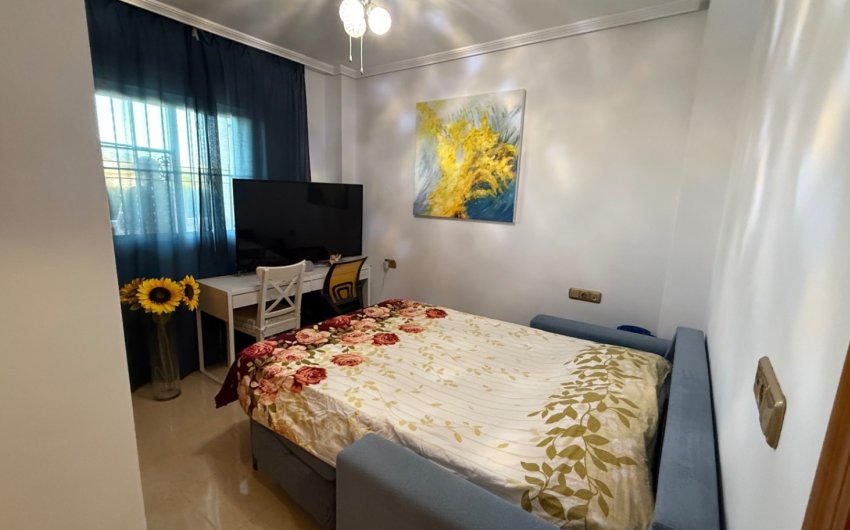Herverkoop - Apartment -
Orihuela - Inland