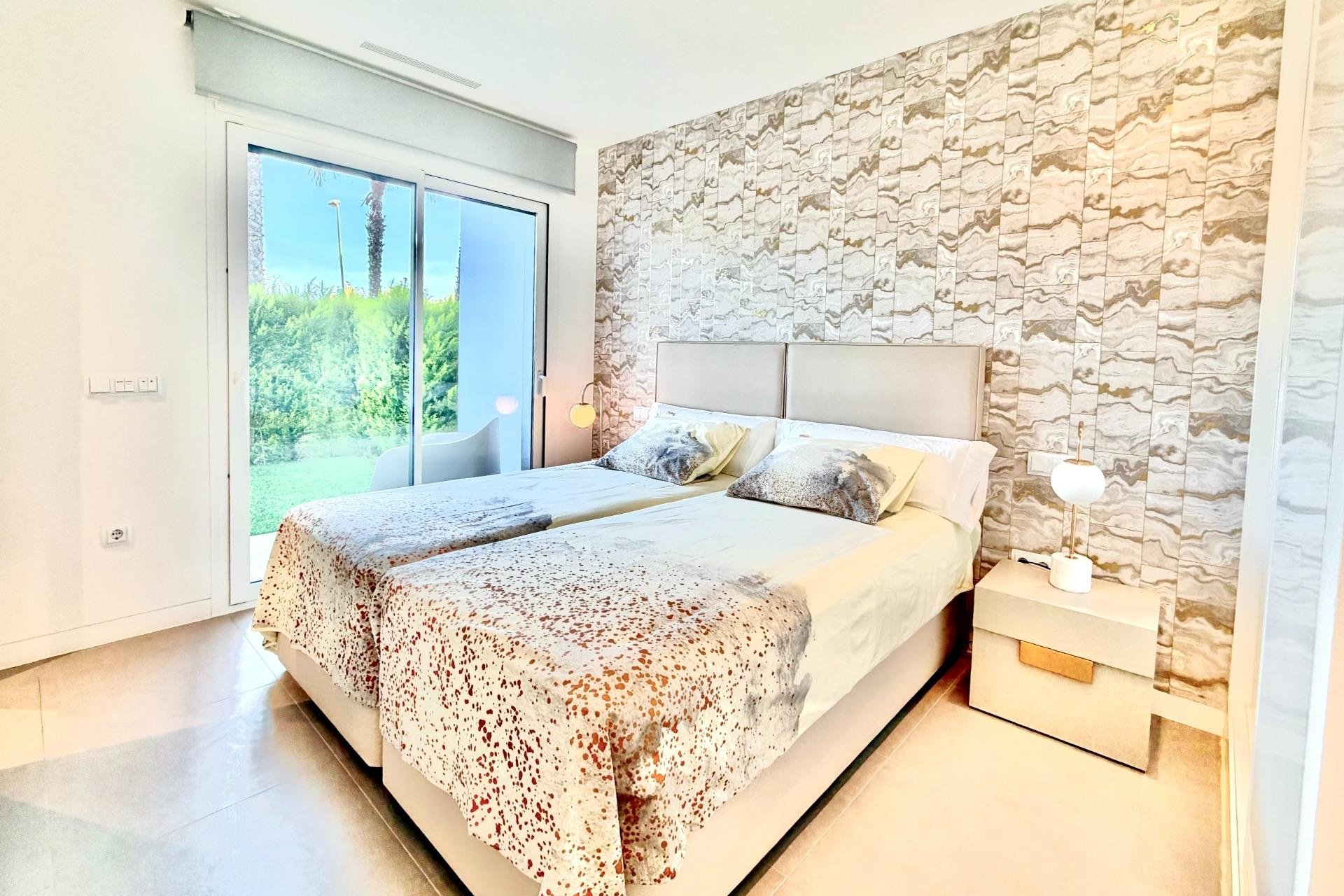 Herverkoop - Apartment -
Orihuela - Las Colinas Golf