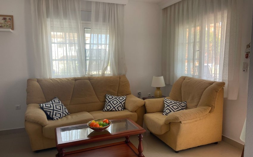 Herverkoop - Apartment -
Orihuela - Villamartín