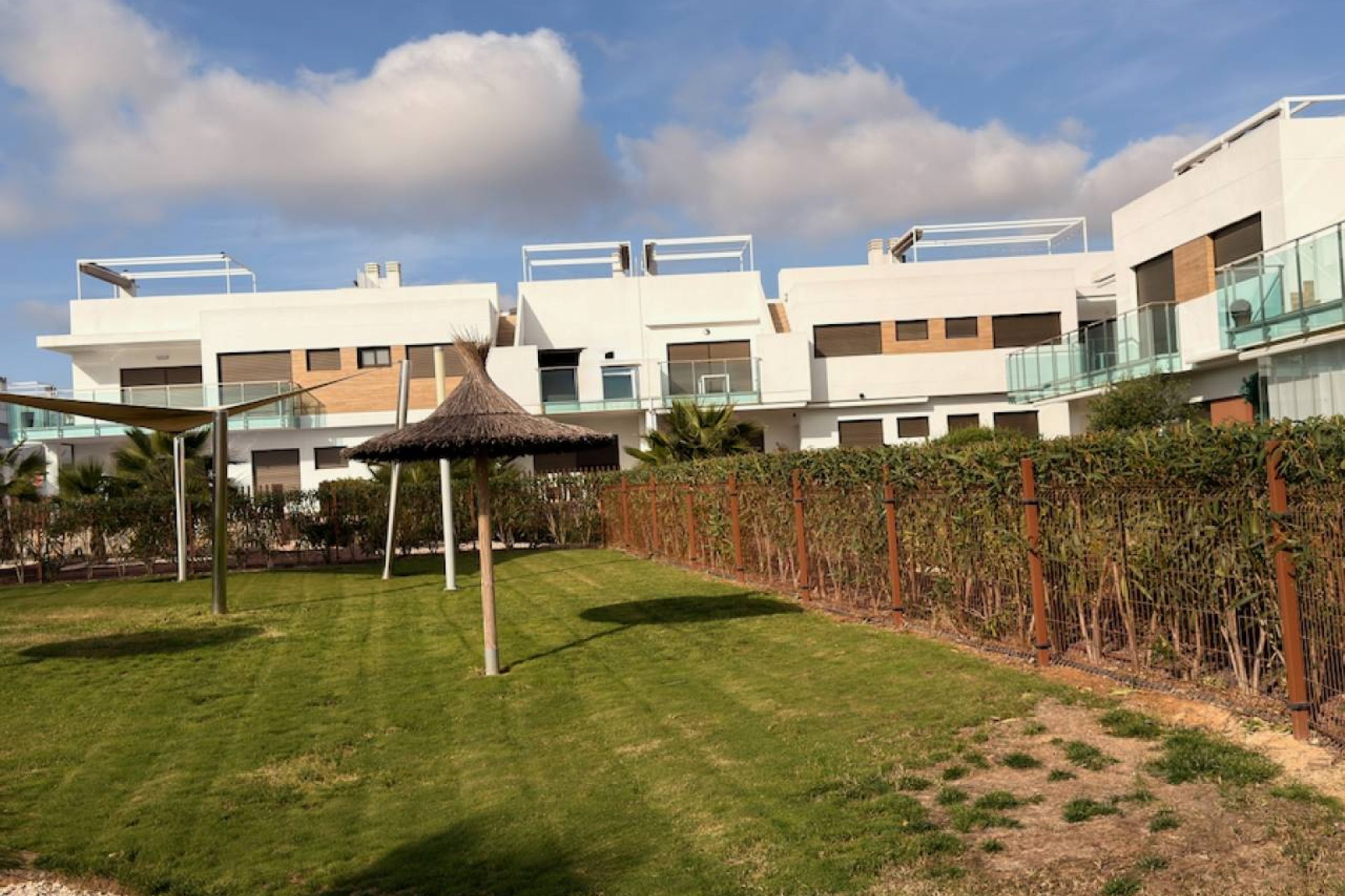 Herverkoop - Apartment -
Orihuela - Vistabella