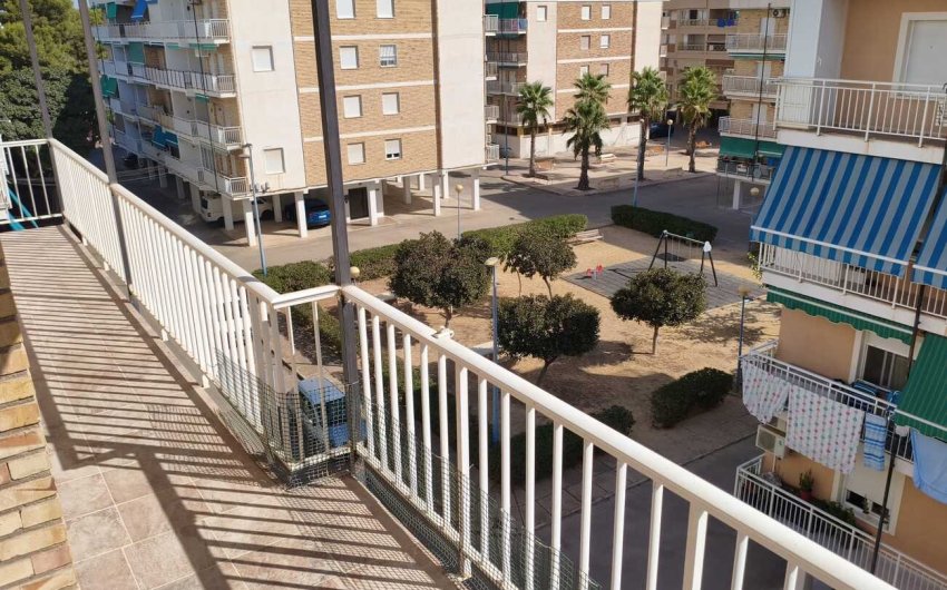 Herverkoop - Apartment Penthouse -
Punta Prima - Costa Blanca