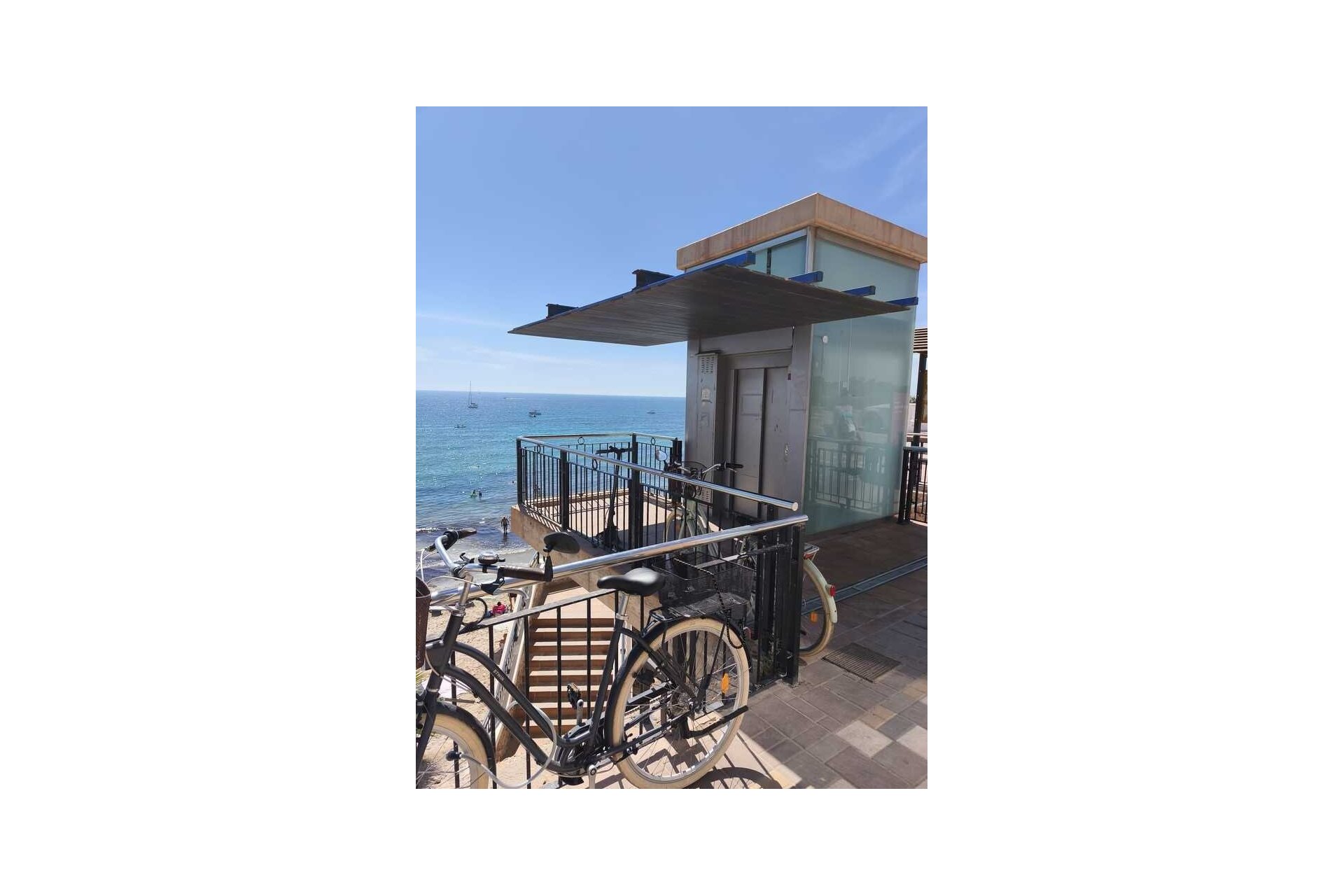 Herverkoop - Apartment Penthouse -
Punta Prima - Costa Blanca