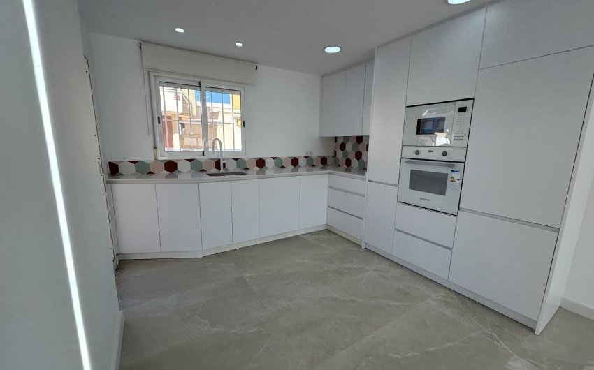 Herverkoop - Apartment -
Pilar de la Horadada - Costa Blanca