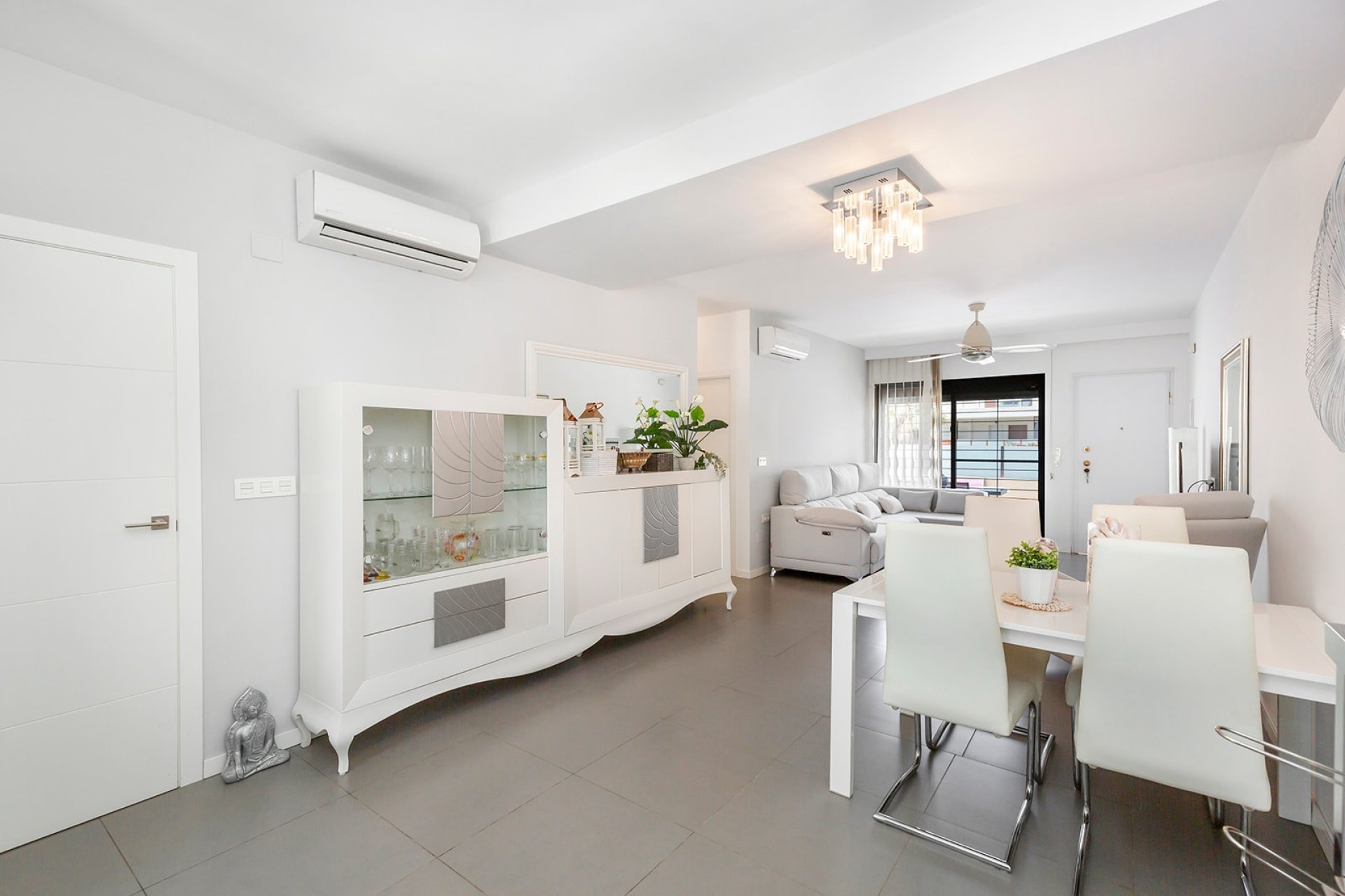 Herverkoop - Apartment -
Pilar de la Horadada - Costa Blanca