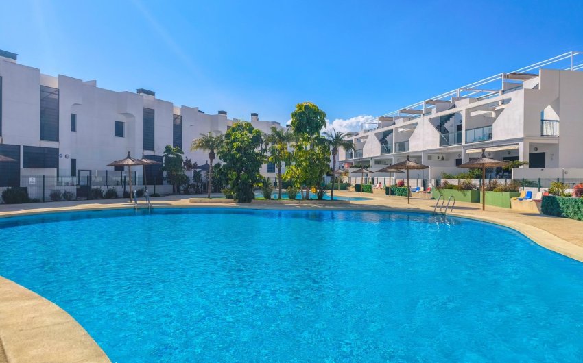 Herverkoop - Apartment -
Pilar de la Horadada - Mil Palmeras