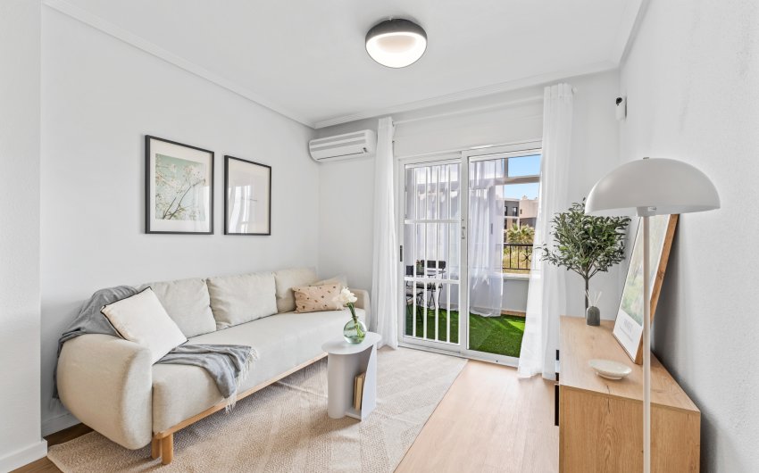Herverkoop - Apartment -
Playa Flamenca - Costa Blanca