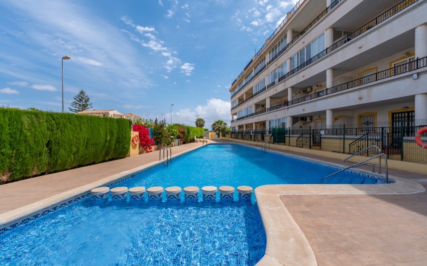 Herverkoop - Apartment -
Playa Flamenca - Costa Blanca