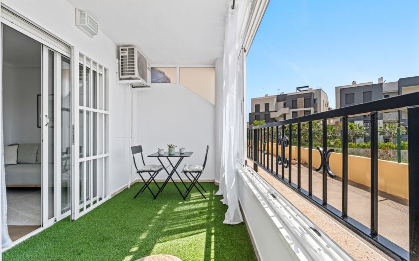Herverkoop - Apartment -
Playa Flamenca - Costa Blanca