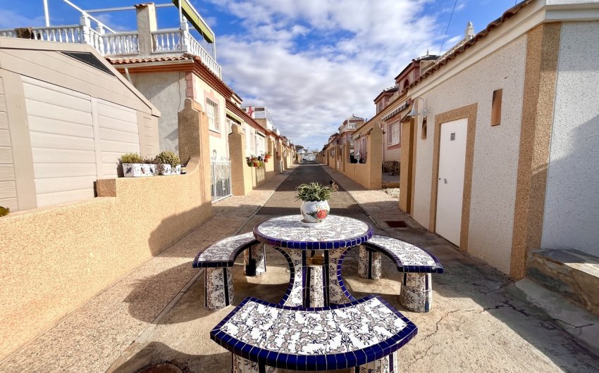 Herverkoop - Apartment -
Playa Flamenca - Costa Blanca