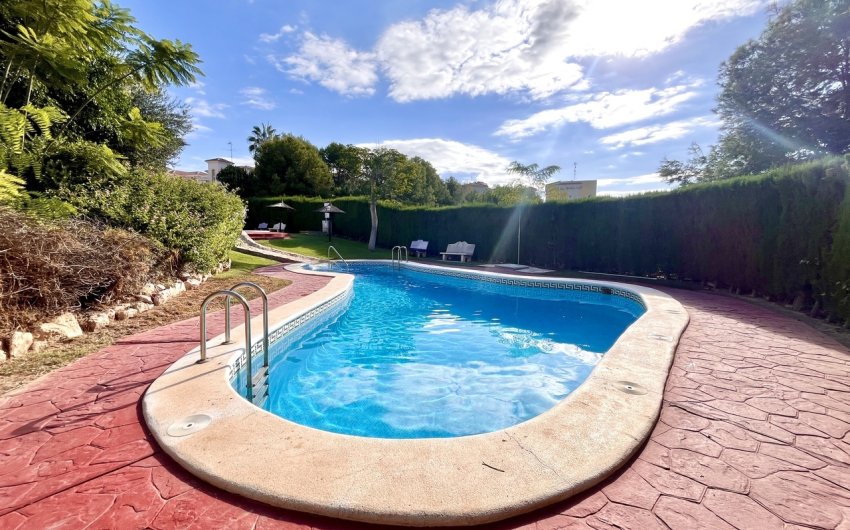 Herverkoop - Apartment -
Playa Flamenca - Costa Blanca