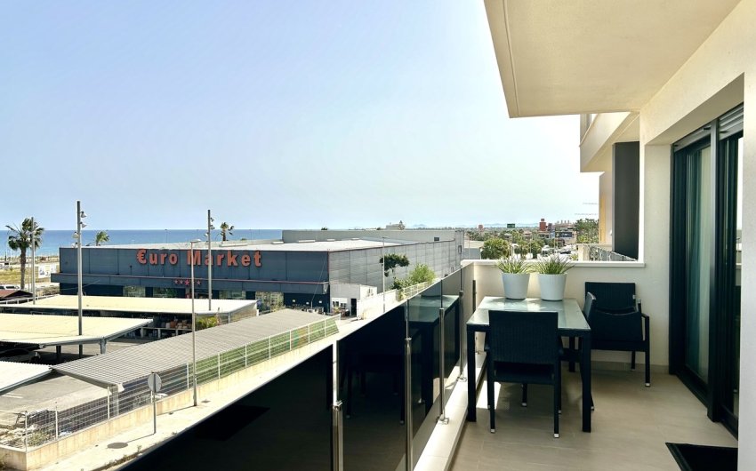 Herverkoop - Apartment -
Playa Flamenca - Costa Blanca