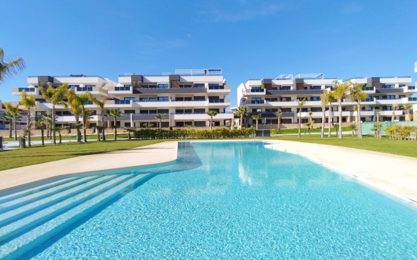 Herverkoop - Apartment -
Playa Flamenca