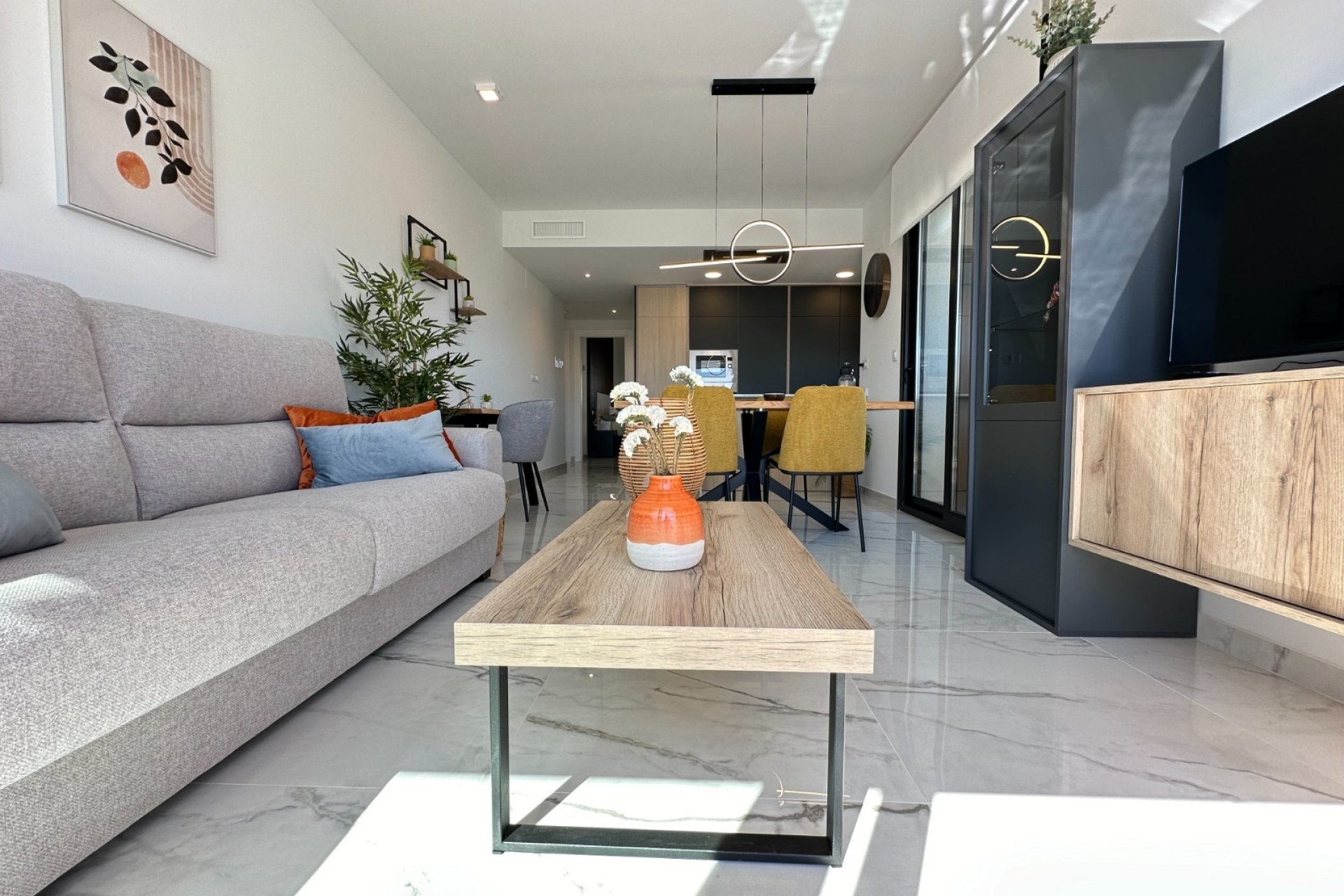 Herverkoop - Apartment -
Playa Flamenca