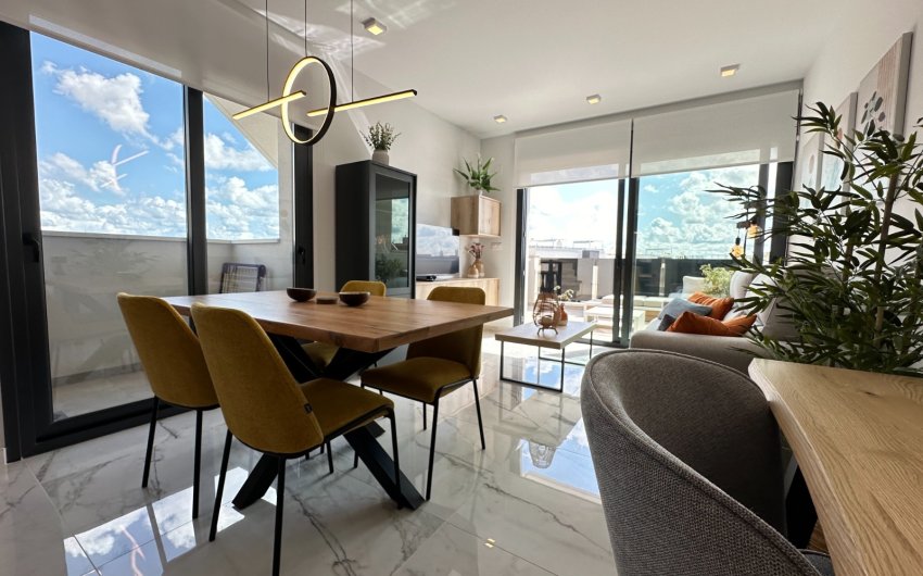 Herverkoop - Apartment -
Playa Flamenca