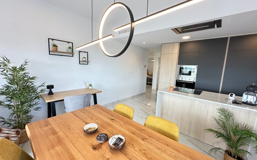 Herverkoop - Apartment -
Playa Flamenca