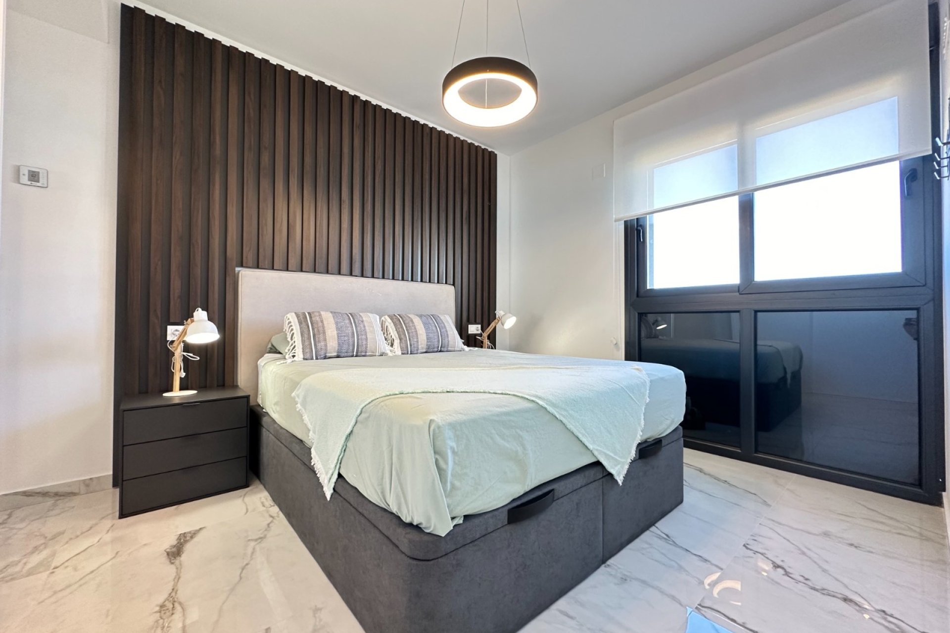 Herverkoop - Apartment -
Playa Flamenca