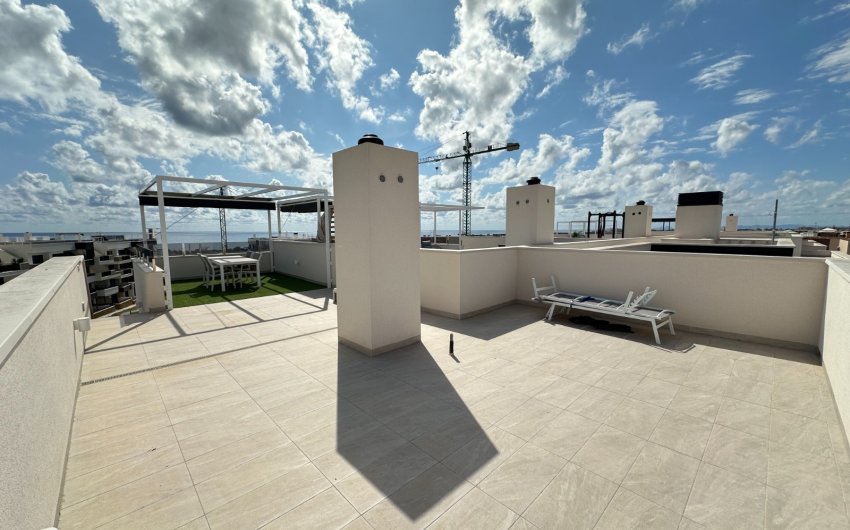 Herverkoop - Apartment -
Playa Flamenca