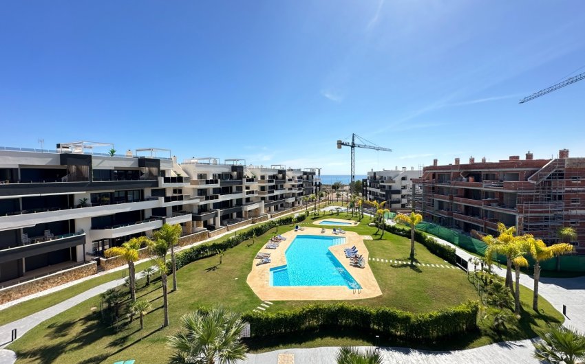 Herverkoop - Apartment -
Playa Flamenca