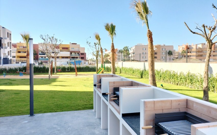 Herverkoop - Apartment -
Playa Flamenca