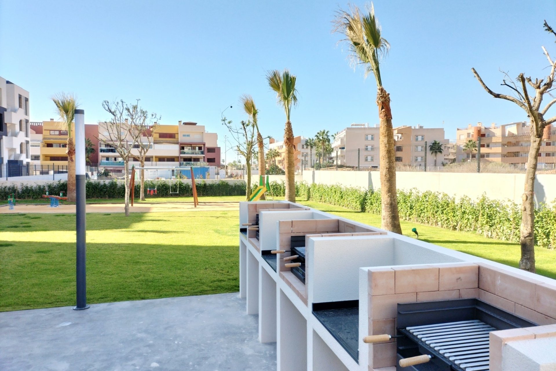 Herverkoop - Apartment -
Playa Flamenca