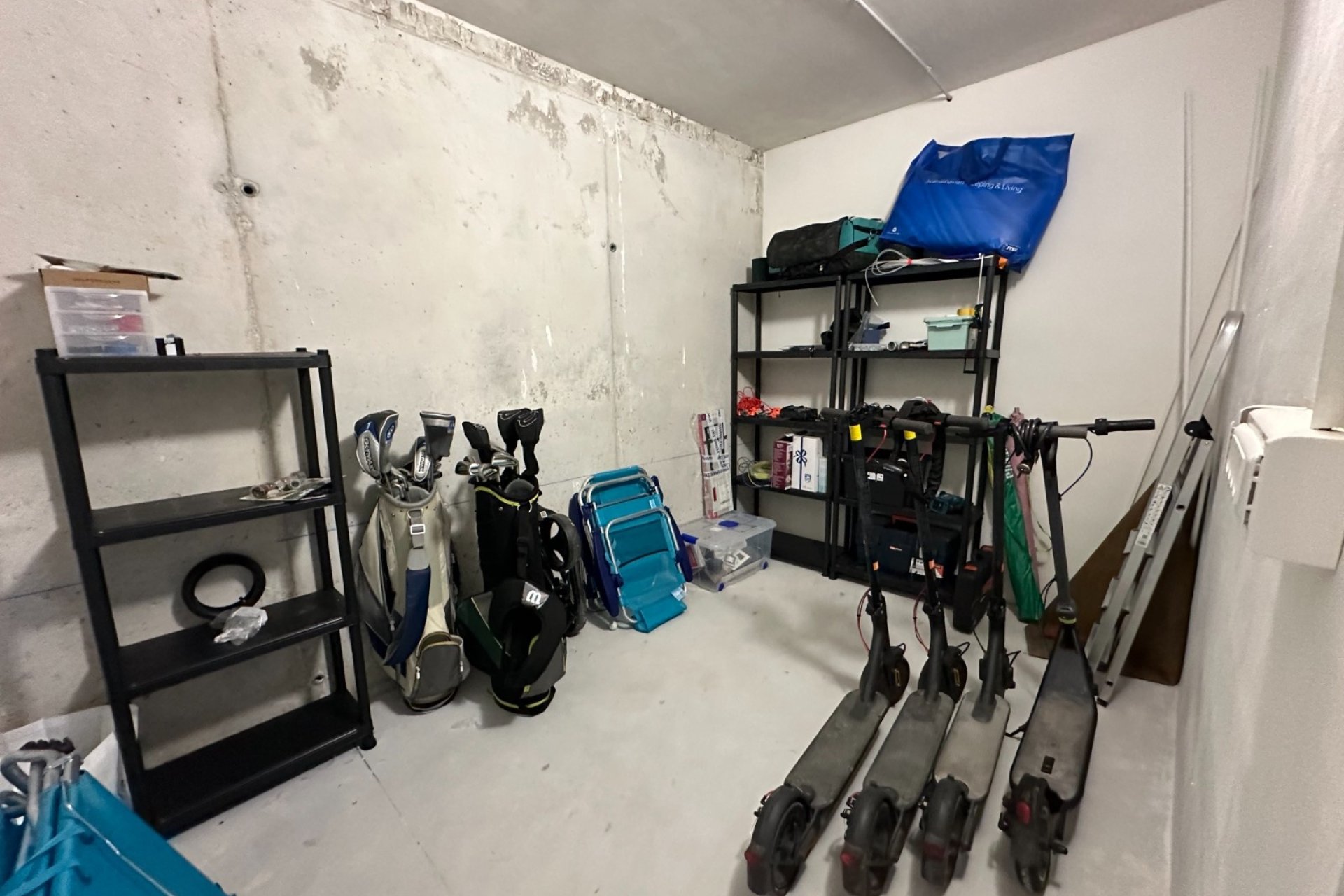 Herverkoop - Apartment -
Playa Flamenca