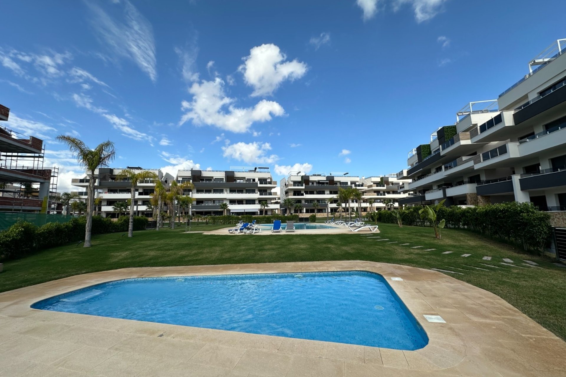 Herverkoop - Apartment -
Playa Flamenca