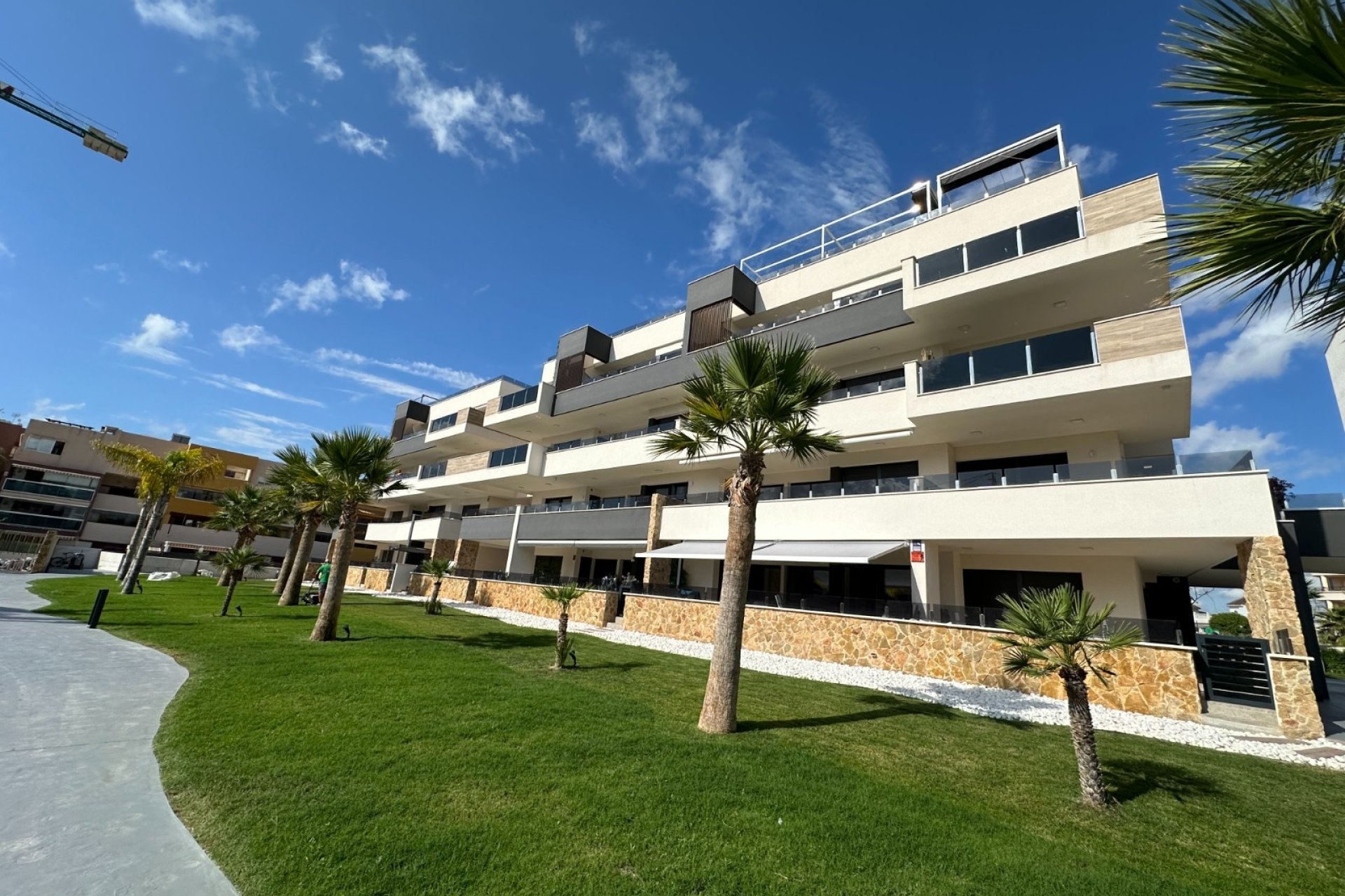 Herverkoop - Apartment -
Playa Flamenca