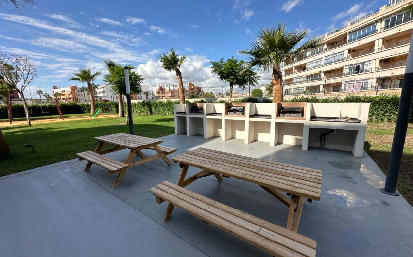 Herverkoop - Apartment -
Playa Flamenca