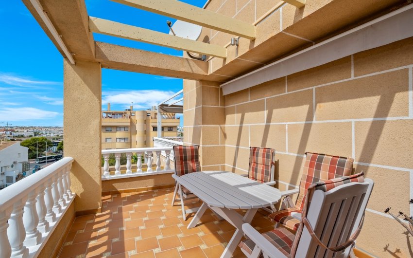 Herverkoop - Apartment -
Punta Prima - Costa Blanca