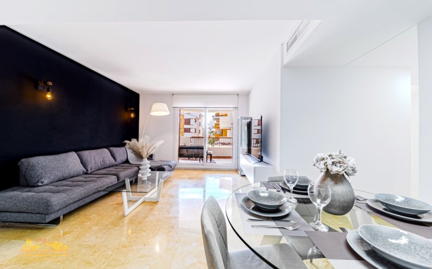 Herverkoop - Apartment -
Punta Prima