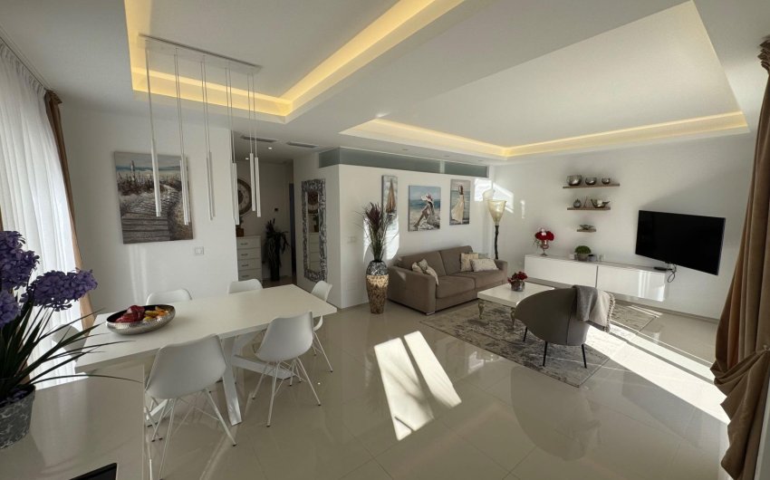Herverkoop - Apartment -
Rojales - Cuidad Quesada