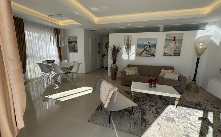 Herverkoop - Apartment -
Rojales - Cuidad Quesada