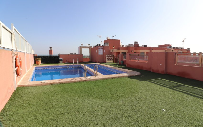 Herverkoop - Apartment -
Rojales - Los Palacios